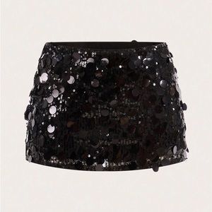 NWT sequin mini skort, size medium